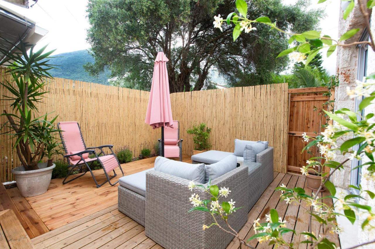 Luxurious In Villa *